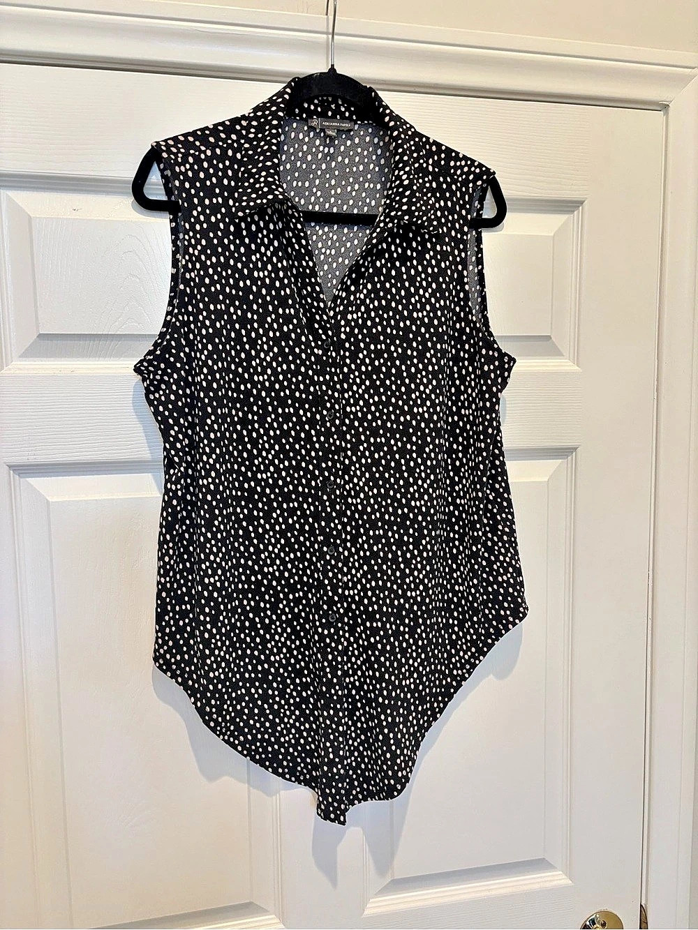 Adrianna Papell Sleeveless Button Front Blouse Polka Dot Hanky Hem Large